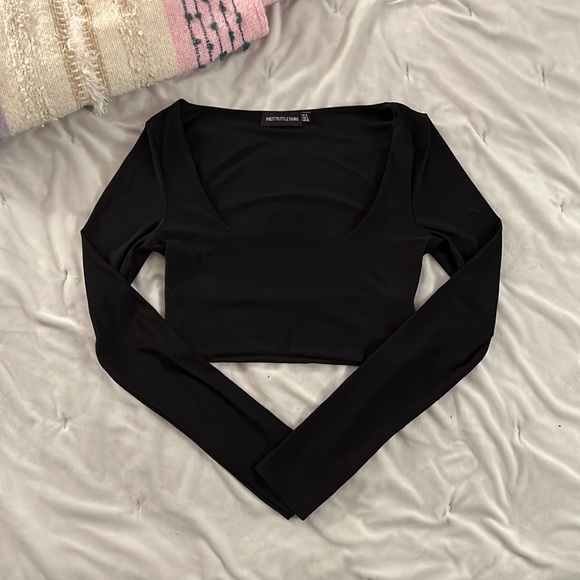 Pretty little thing long sleeve slinky top - Picture 1 of 3
